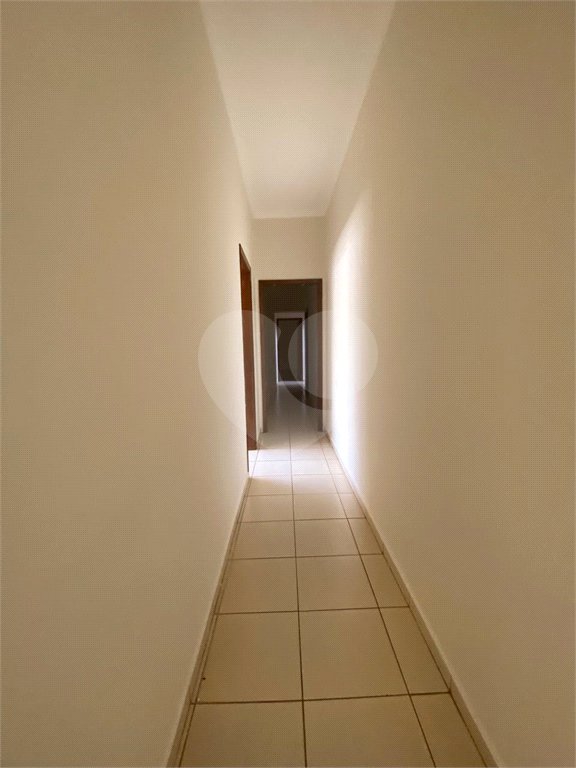 Casa à venda com 3 quartos em Jardim do Carmo, Araraquara, SP