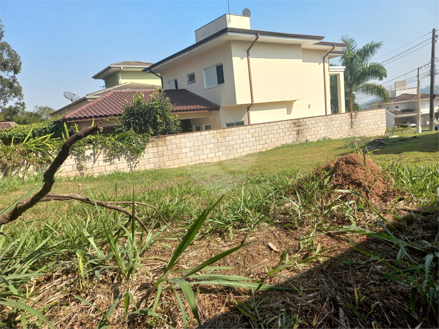 Terreno à venda em Via Castelli, Louveira, SP