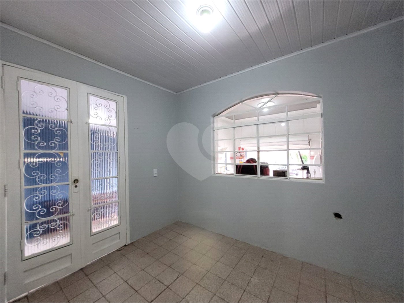 Casa à venda com 2 quartos em Vila Arruda, Itapetininga, SP