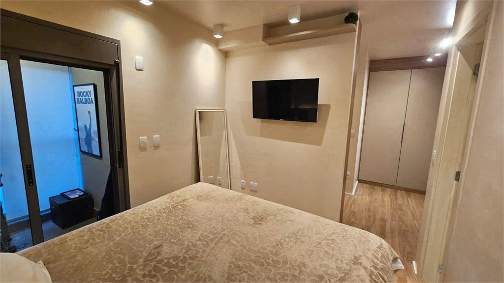 Apartamento à venda ou para alugar com 3 suítes em Brooklin Paulista, São Paulo, SP