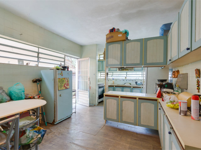 Casa à venda com 4 quartos, sendo 2 suítes,  em Alto da Boa Vista, São Paulo, SP