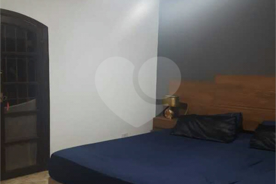 Sobrado à venda com 3 quartos, sendo 1 suíte, em Jardim Virginia Bianca, São Paulo, SP