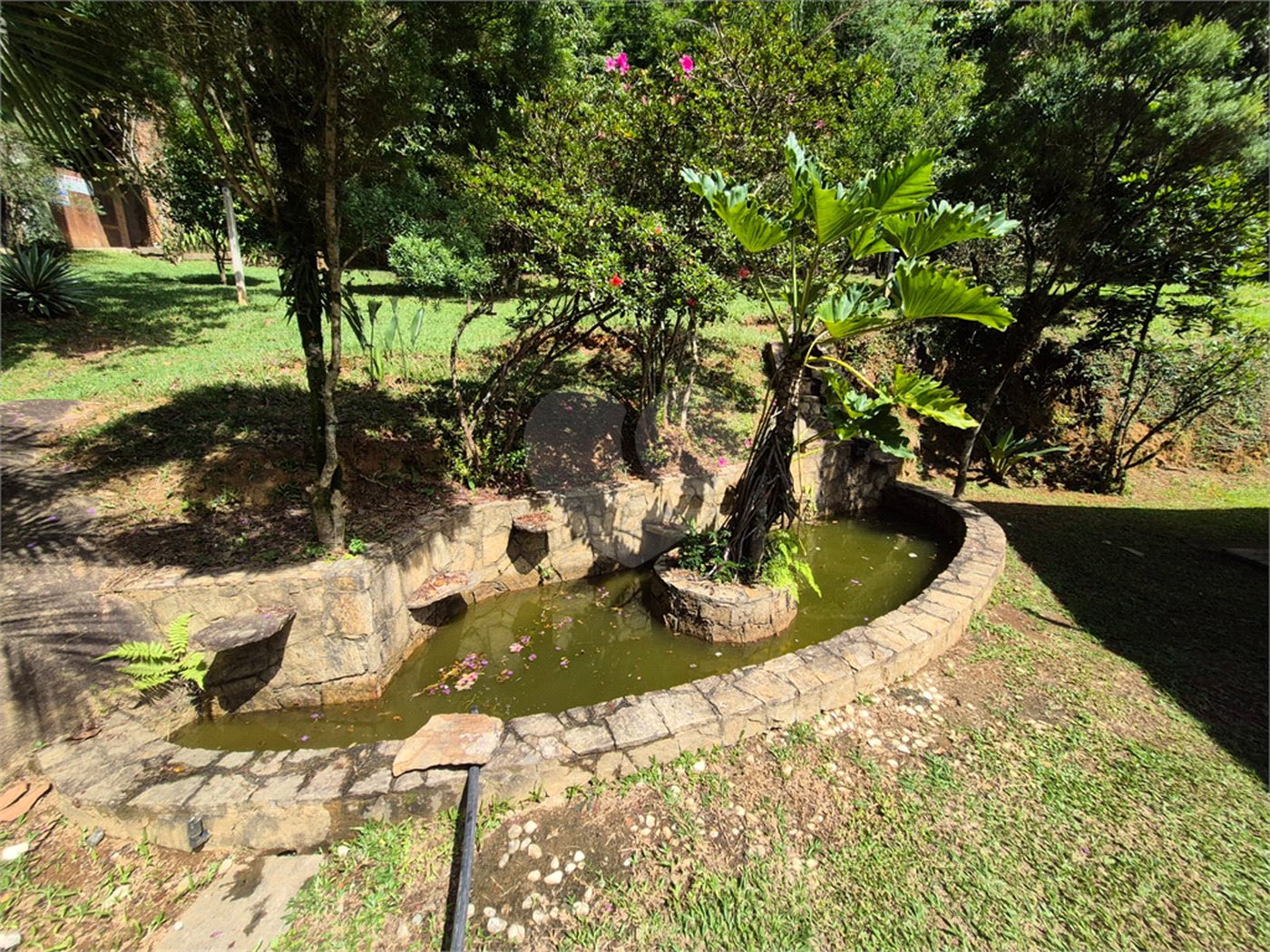 Casa Térrea à venda com 3 quartos, sendo 1 suíte,  em Serra da Cantareira, Mairiporã, SP