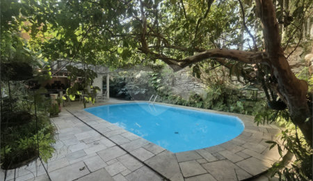 Sobrado à venda com 4 quartos, sendo 2 suítes,  em Jardim Marajoara, São Paulo, SP