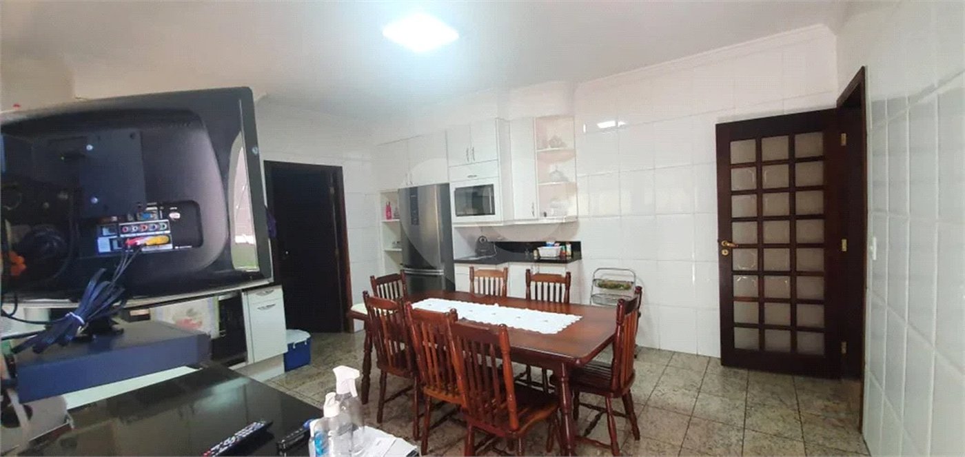 sobrado de 4 dts 2 suites de alto padrao no tremembe