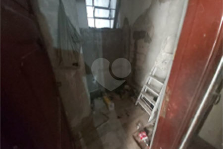Casarão de 768 m2 para alugar, na Vila Monumento, finalidades comerciais diversas