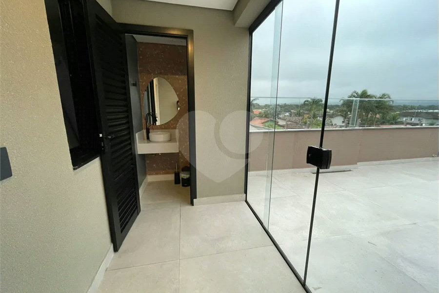 Casa à venda ou para alugar com 5 quartos, sendo 4 suítes,  em Morada da Praia, Bertioga, SP