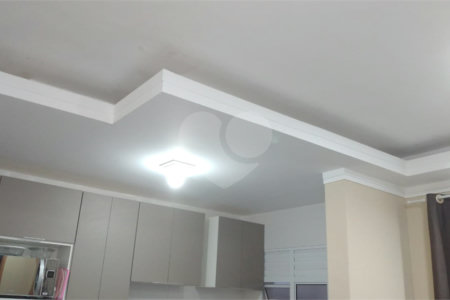 Lindo apartamento no Bosque dos Ipês .