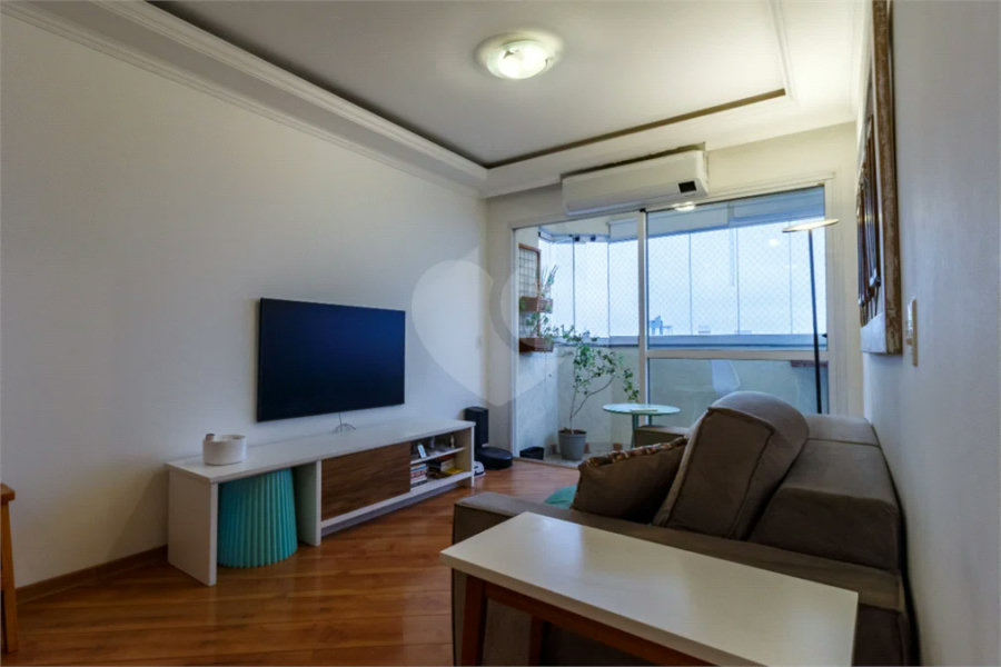 Vila Clementino - Apartamento na Rua Loefgren | 80 m² | 3 Dormitórios | 1 Suíte | 2 Vagas | Último Andar