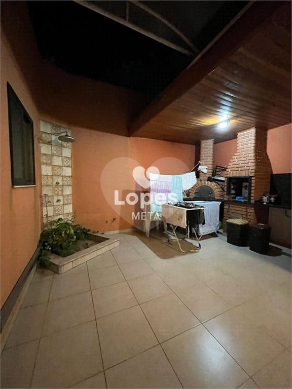 DUPLEX Á VENDA NO EDIFICIO CAROLINA, BAIRRO JARDIM SATELITE, 4 DORMITORIOS , 2 VAGAS DE GARAGEM COBE