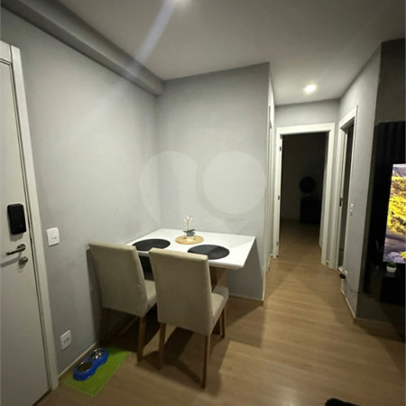 Apartamento á venda e locação com 38m² - Brás