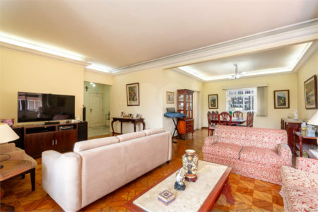 Apartamento a venda no Bela Vista com 3 quartos, 1 suíte, lavabo, 2 vagas, 200 m² de área útil