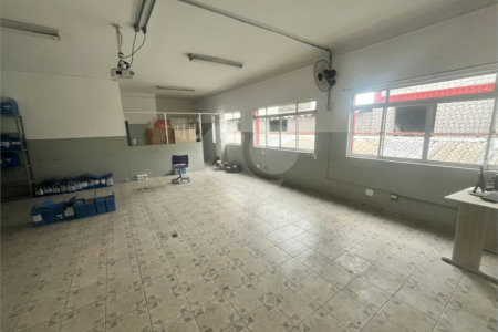 PRÉDIO COMERCIAL À VENDA NO JABAQUARA – EXCELENTE OPORTUNIDADE PARA INVESTIMENTO ALUGADO ATÉ 2029