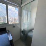 Apartamento á venda de 81m2 no Ipiranga com 2 dorms, 2 suítes, 3 banheiros, 2 vagas. Estuda permuta.