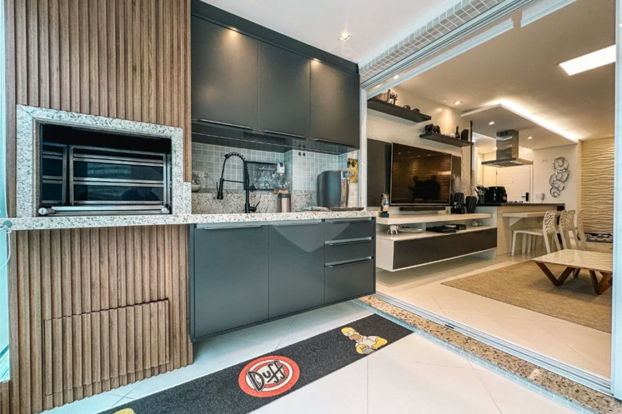 Apartamento à venda com 3 quartos, sendo 2 suítes,  em Riviera de São Lourenço, Bertioga, SP