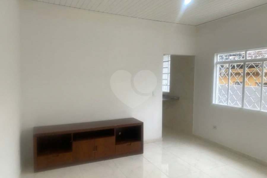 Casa térrea à venda no Mandaqui