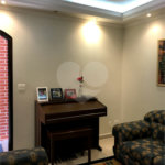 Sobrado com 234m², 3 dormitórios, sendo 1 suíte, 2 vagas, à venda na Vila Ema.