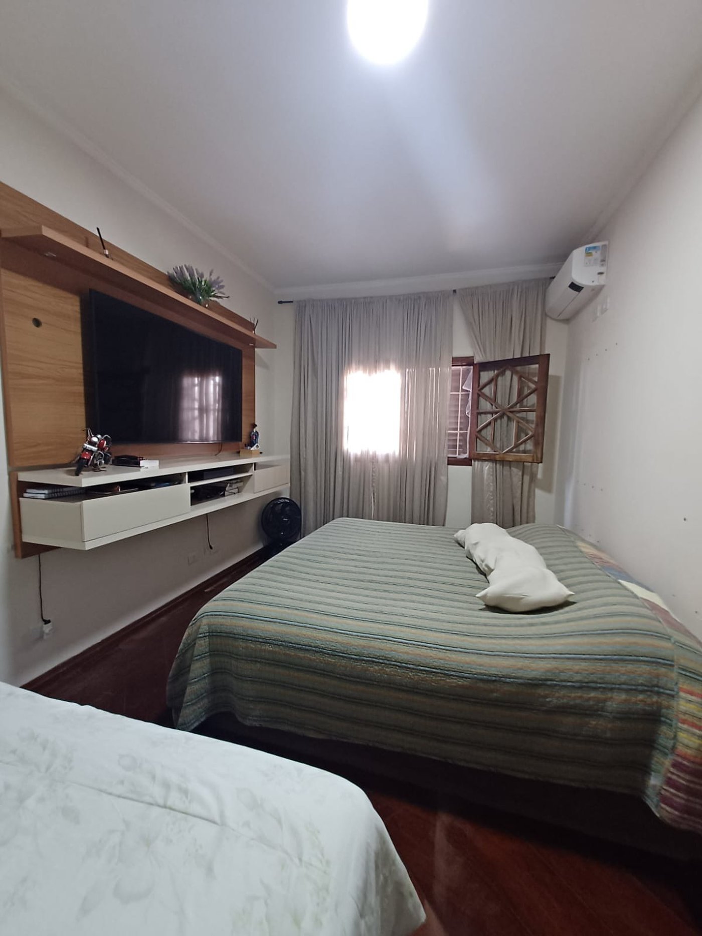 Casa à venda com 3 quartos, sendo 1 suíte, em Jardim Rosana, Guarulhos, SP