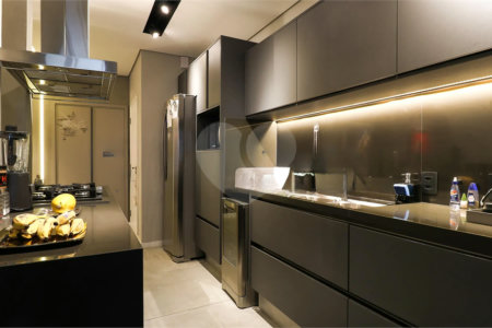 Apartamento à venda com 2 quartos, sendo 1 suíte, em Higienópolis, São Paulo, SP