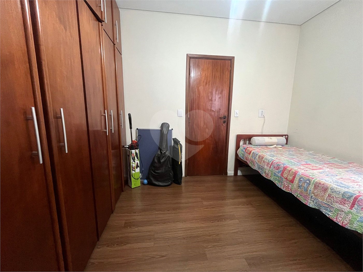 Casa à venda com 4 quartos, sendo 1 suíte,  em Jardim Franca, São Paulo, SP