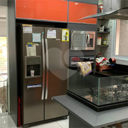 Sobrado à venda com 3 quartos, sendo 1 suíte,  em Mogi Moderno, Mogi das Cruzes, SP