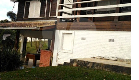 Chácara à venda com 4 quartos, sendo 2 suítes,  em Invernada, Mairiporã, SP