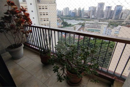 Duplex para alugar com 3 suítes em Real Parque, São Paulo, SP