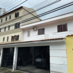 Casa à venda com 4 quartos, sendo 2 suítes, em Vila Mogilar, Mogi das Cruzes, SP