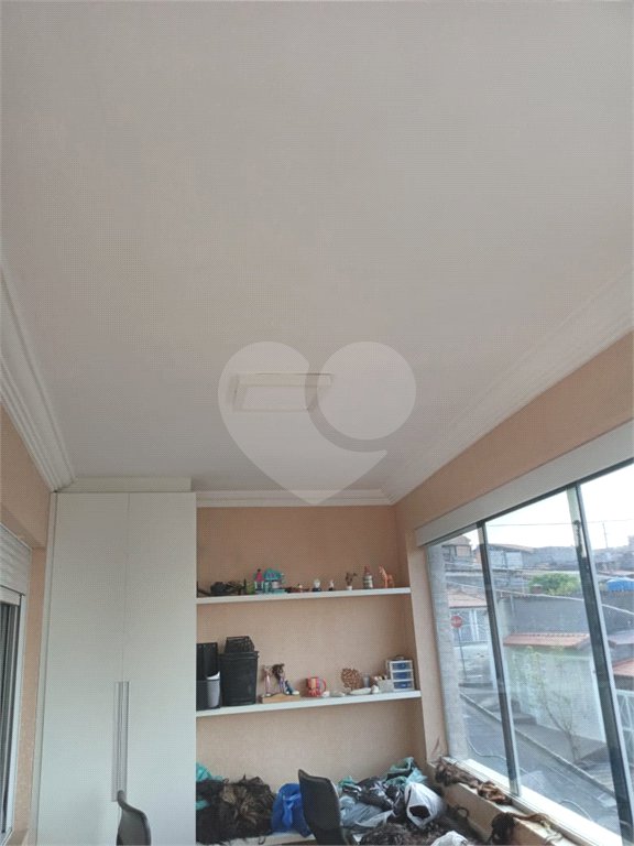 Sobrado à venda com 3 quartos, sendo 1 suíte, em Jardim Santa Beatriz, Guarulhos, SP