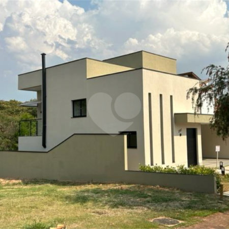 Casa à venda com 3 quartos, sendo 1 suíte, no condomínio Residencial Lagos D Icarai, Salto - SP