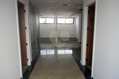Sala à venda em Tijuca, Rio de Janeiro, RJ