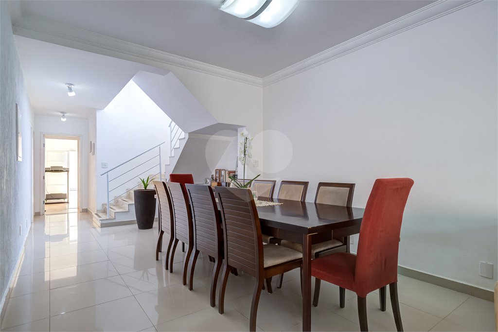 Casa de Vila à venda com 4 suítes em Granja Julieta, São Paulo, SP