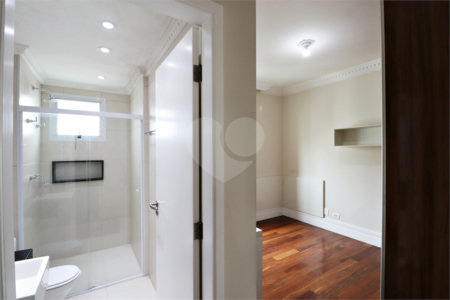 Apartamento à venda com 4 quartos, sendo 3 suítes, em Santana, São Paulo, SP