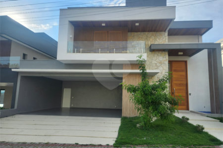 Casa à venda ou para alugar com 4 suítes no condomínio Residencial Jaguary, São José dos Campos - SP