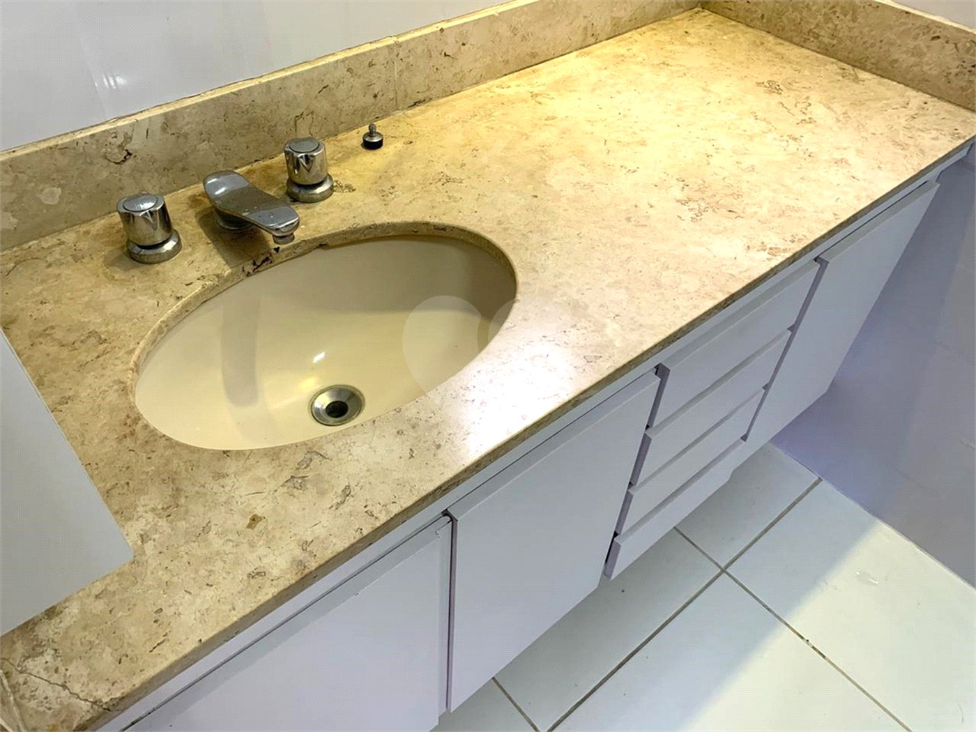 Apartamento à venda com 3 quartos, sendo 1 suíte,  em Bela Aliança, São Paulo, SP