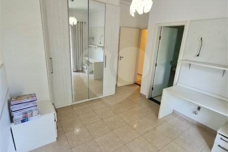 Casa à venda com 4 suítes no condomínio Residencial Villa dos Inglezes, Sorocaba - SP