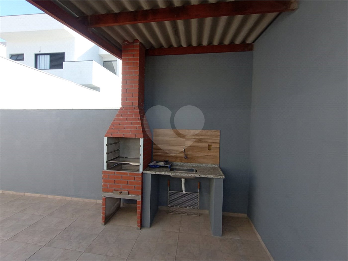 Casa à venda com 3 quartos, sendo 1 suíte,  em Residencial Lago dos Ipês, Itapetininga, SP