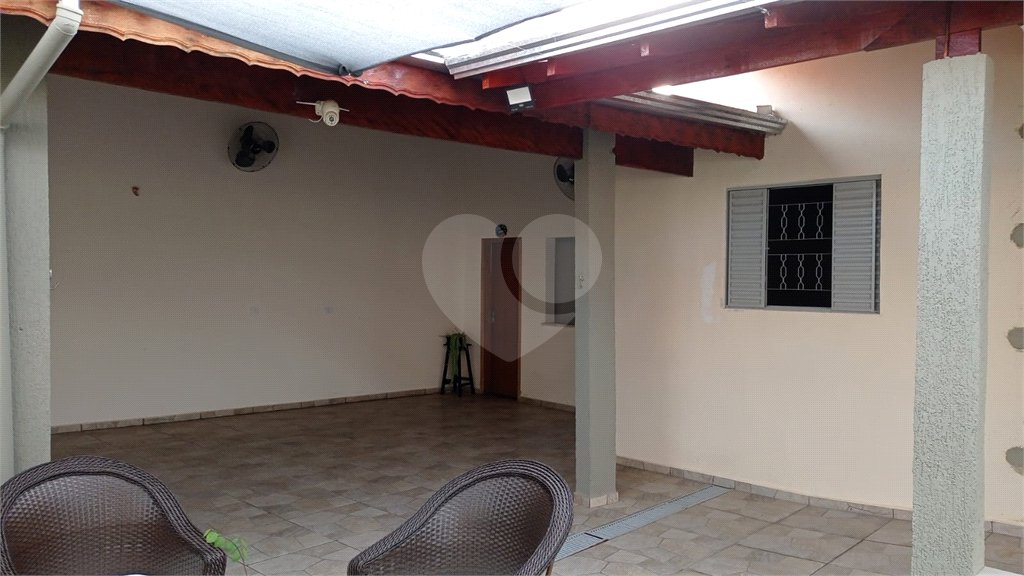 Casa à venda com 2 quartos, sendo 1 suíte, em Vila Haro, Sorocaba, SP