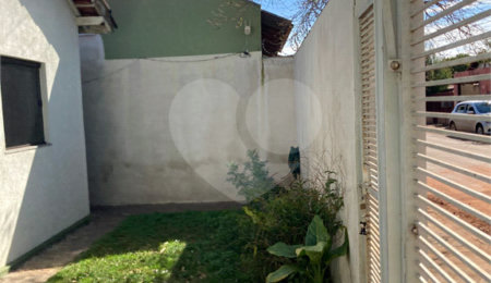 Casa à venda com 2 quartos, sendo 1 suíte,  em Parque dos Ipês II, Ponta Porã, MS