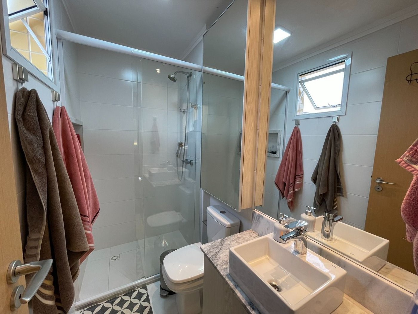 Apartamento com 2 dormitórios à venda, 72 m² por R$ 1.150.000,00 - Boqueirão - Santos/SP