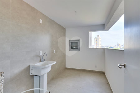 Apartamento à venda com 3 suítes em Jardim Marajoara, São Paulo, SP