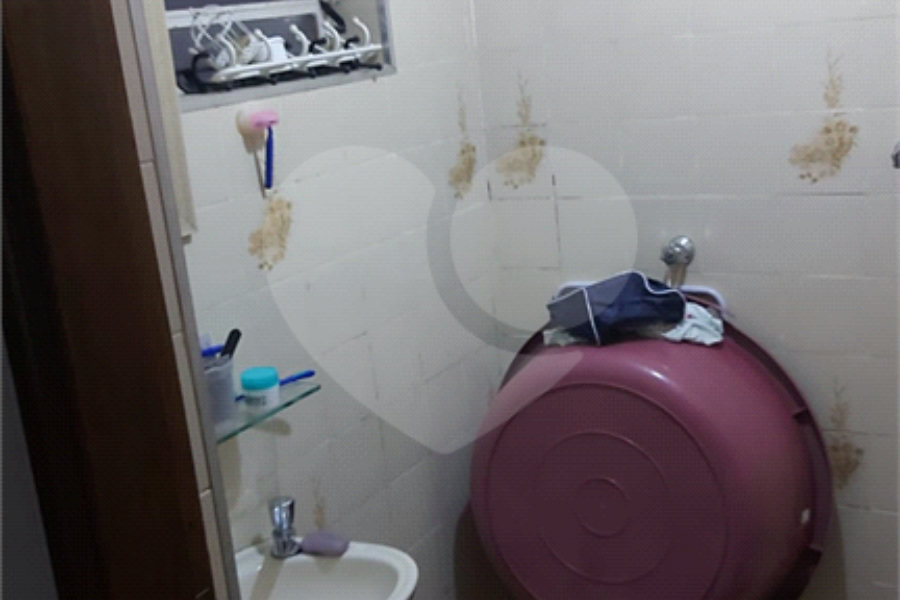 Sobrado à venda com 4 quartos em Vila Medeiros, São Paulo, SP
