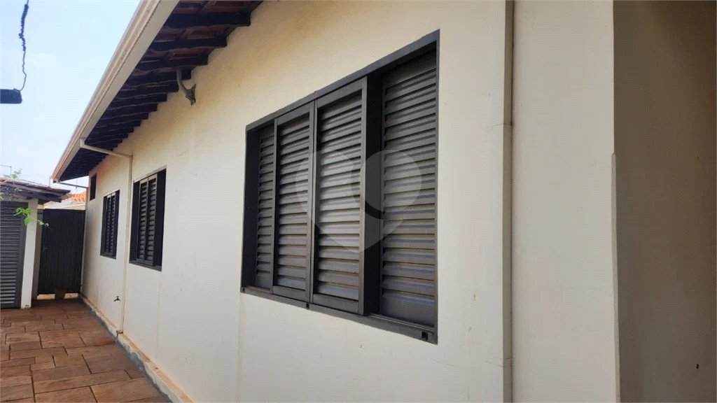 Casa à venda com 3 quartos, sendo 1 suíte, no Centro, Araraquara, SP