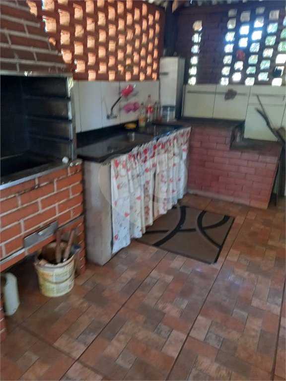 Chácara à venda com 3 quartos, sendo 1 suíte,  em Loteamento Aracê de Santo Antonio I, São Carlos, SP