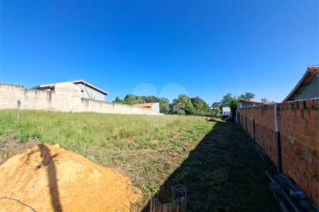 Terreno à venda em Luar do Sertão, Alambari, SP