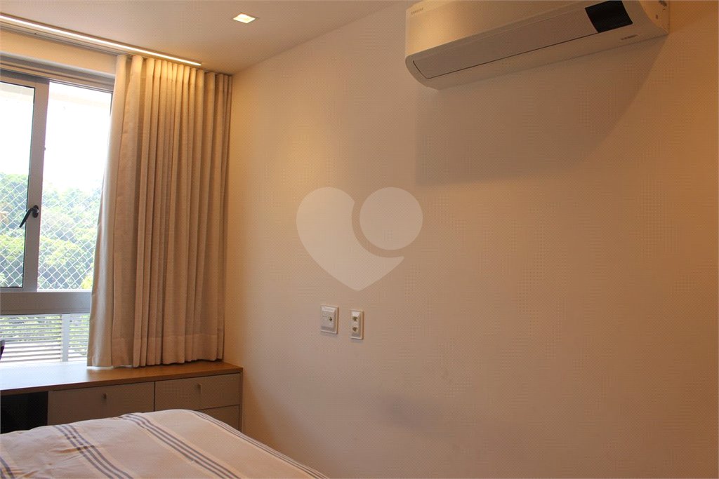 Apartamento à venda com 3 quartos, sendo 1 suíte,  em Botafogo, Rio de Janeiro, RJ
