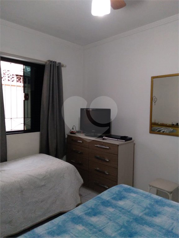 Casa Térrea à venda com 3 quartos, sendo 1 suíte, em Vila Galvão, Guarulhos, SP
