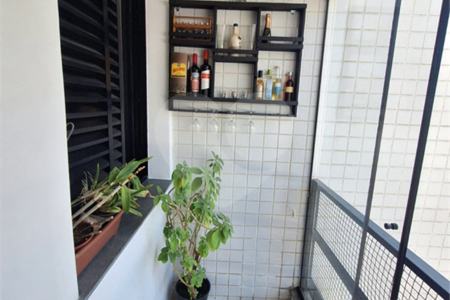 Apartamento à venda com 2 quartos, sendo 1 suíte, em Morumbi, São Paulo, SP