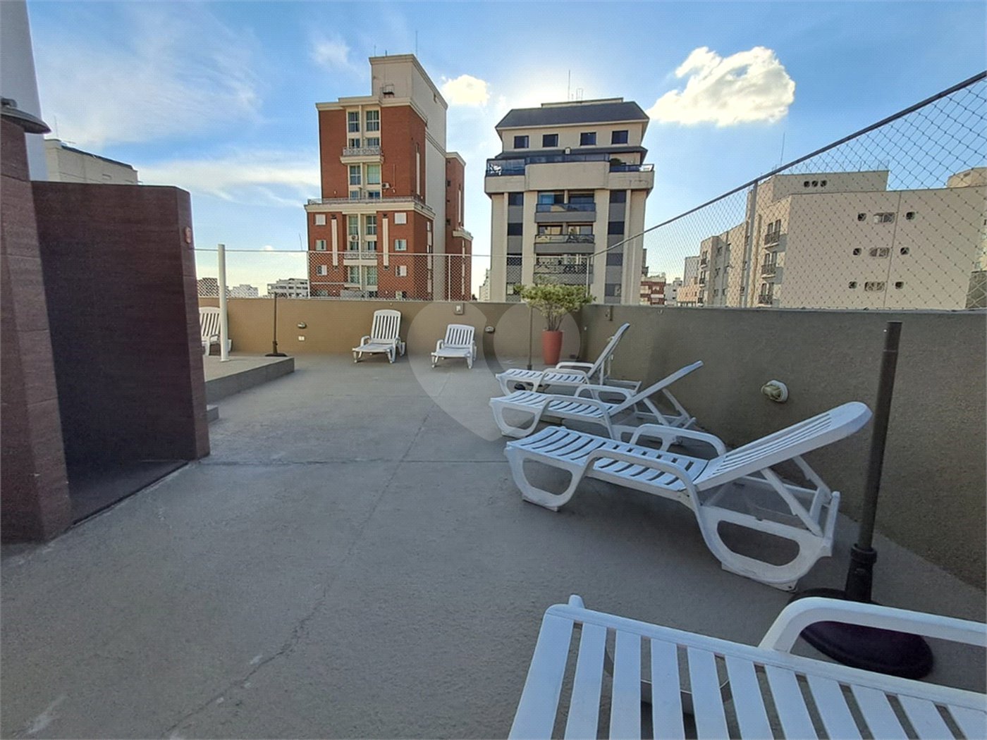 Apartamento à venda com 3 quartos, sendo 1 suíte,  em Paraíso, São Paulo, SP
