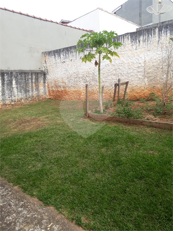 Casa à venda com 2 quartos no Centro, Bom Jesus dos Perdões, SP